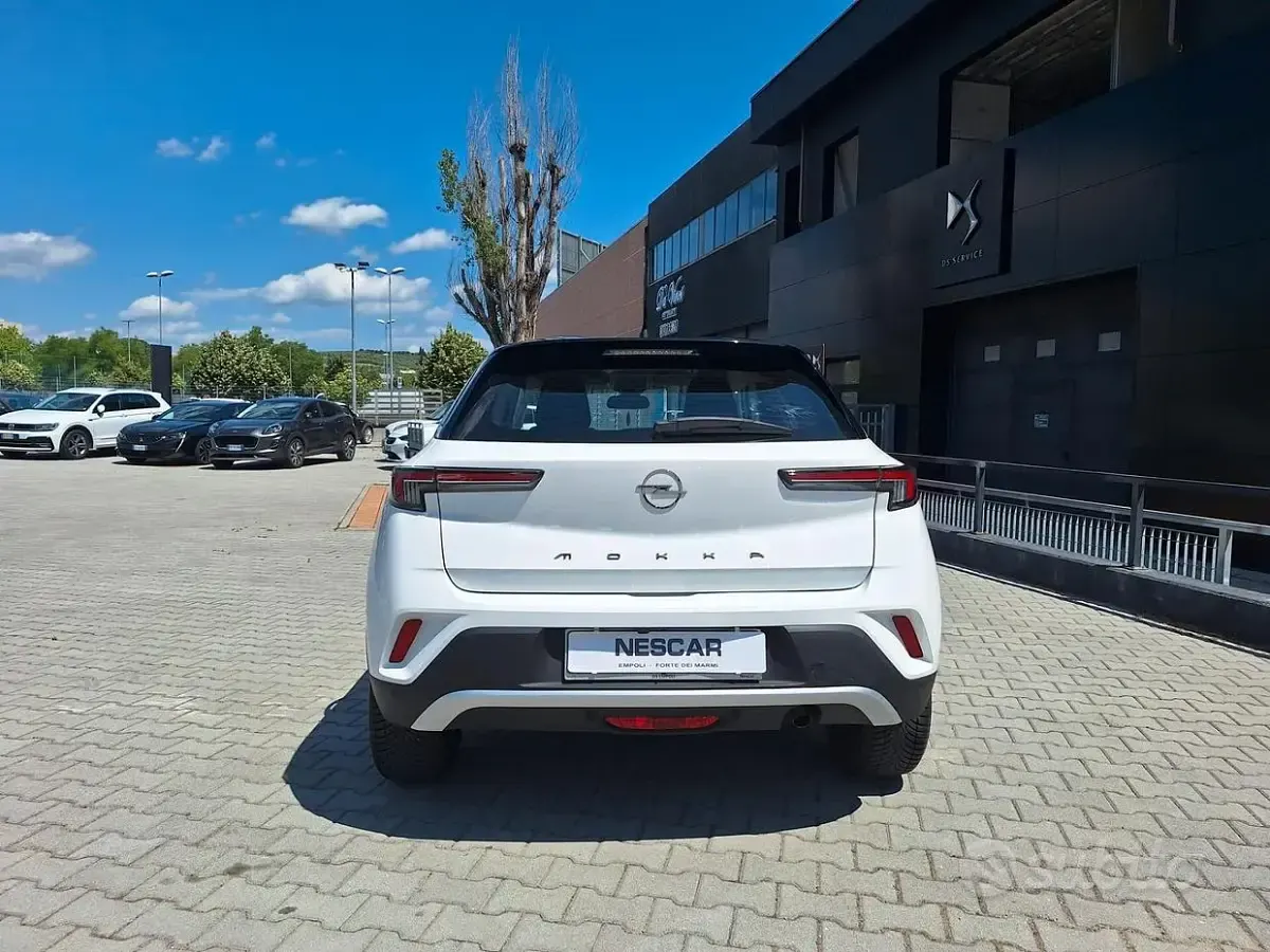 Usata Opel Mokka Ultimate 101 CV (74 kW) 2022 Bianco SUV