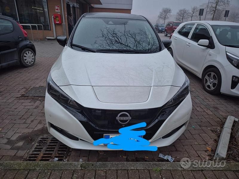 Usata Nissan Leaf 39 kW (54 CV) 2024 Bianco Utilitaria