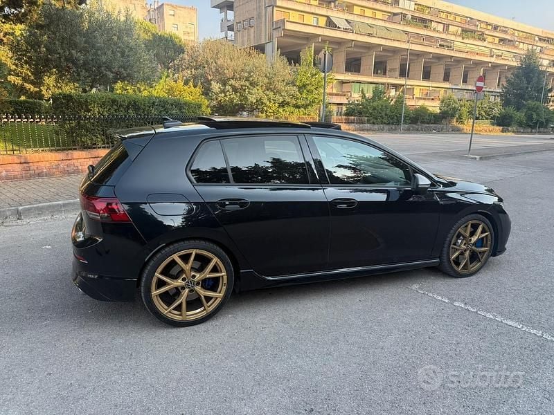 Usata VW Golf VIII 320 CV (235 kW) 2021 Nero Berlina