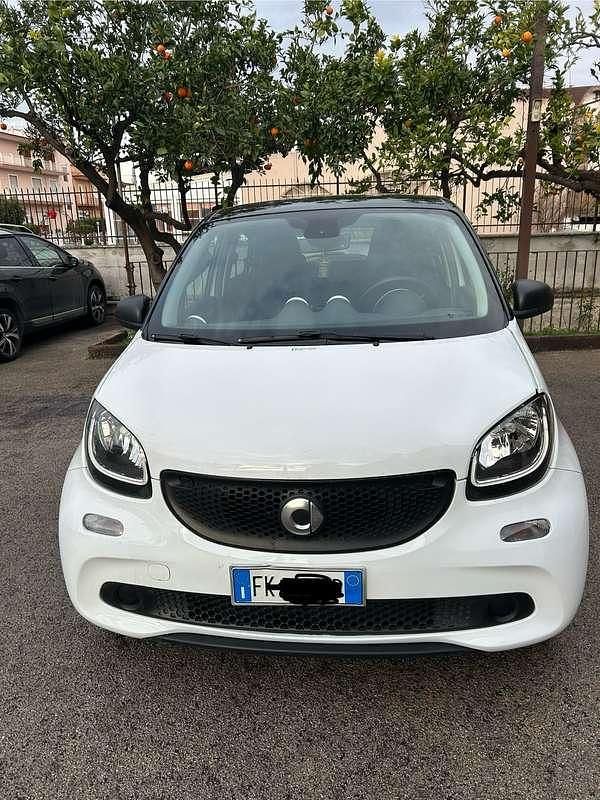 Usata Smart ForFour 97 CV (71 kW) 2017 Utilitaria