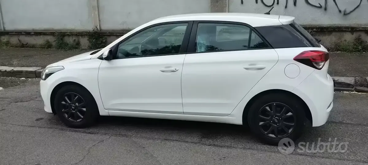 Usata Hyundai i20 2017 Bianco Utilitaria