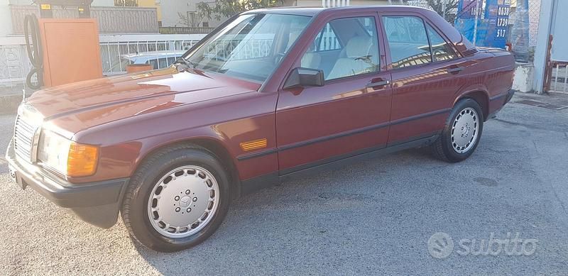Usata 1984 Mercedes 190 Tre volumi | 7500 € - Immagine 1/4