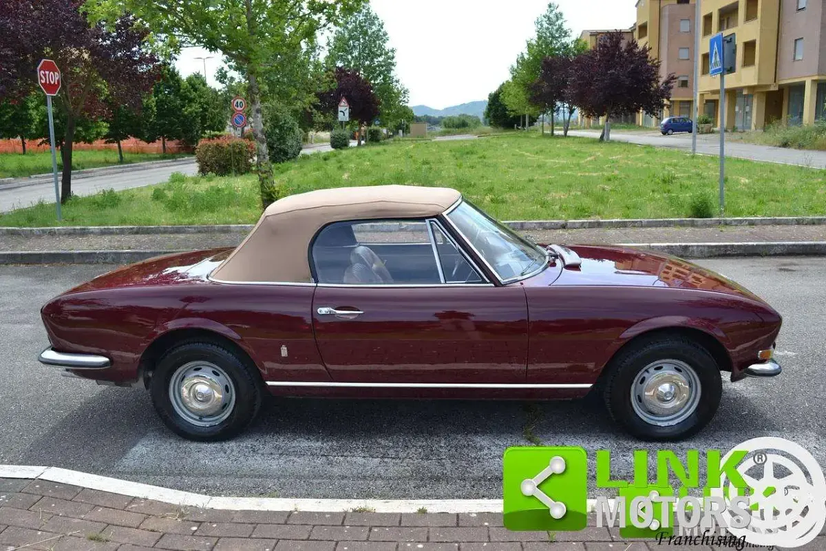 Usata Peugeot 504 97 CV (71 kW) 1977 Bordeaux Cabrio