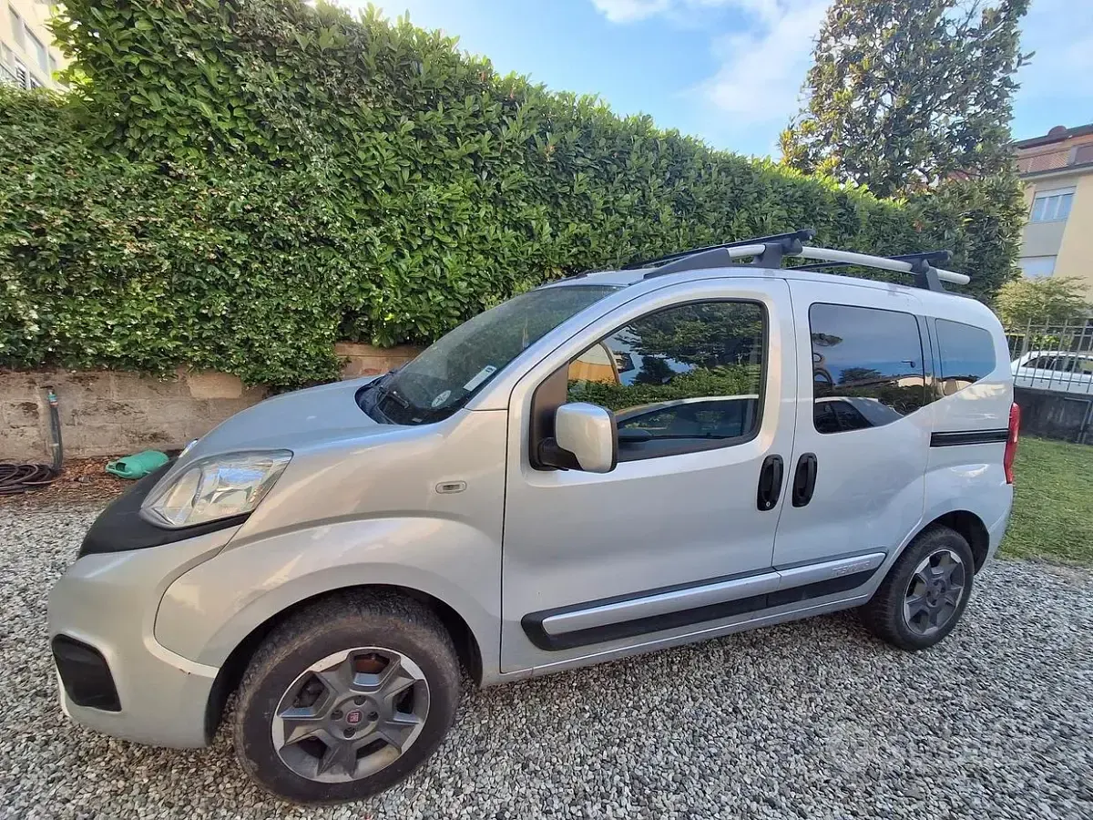 Usata Fiat Qubo Trekking 80 CV (58 kW) 2018 Grigio Monovolume