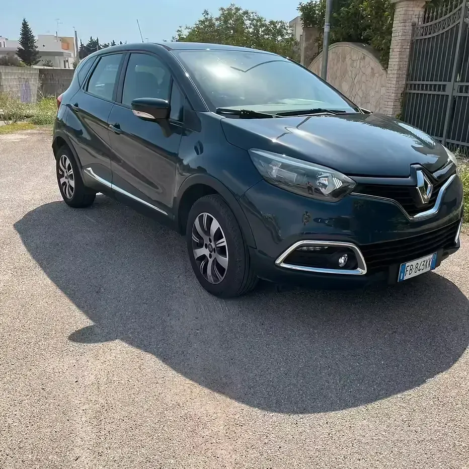 Usata Renault Captur 90 CV (66 kW) 2016 SUV