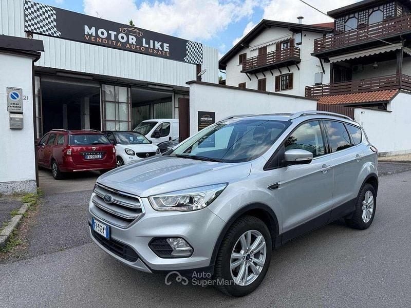 Usata Ford Kuga S 120 CV (88 kW) 2019 Argento SUV