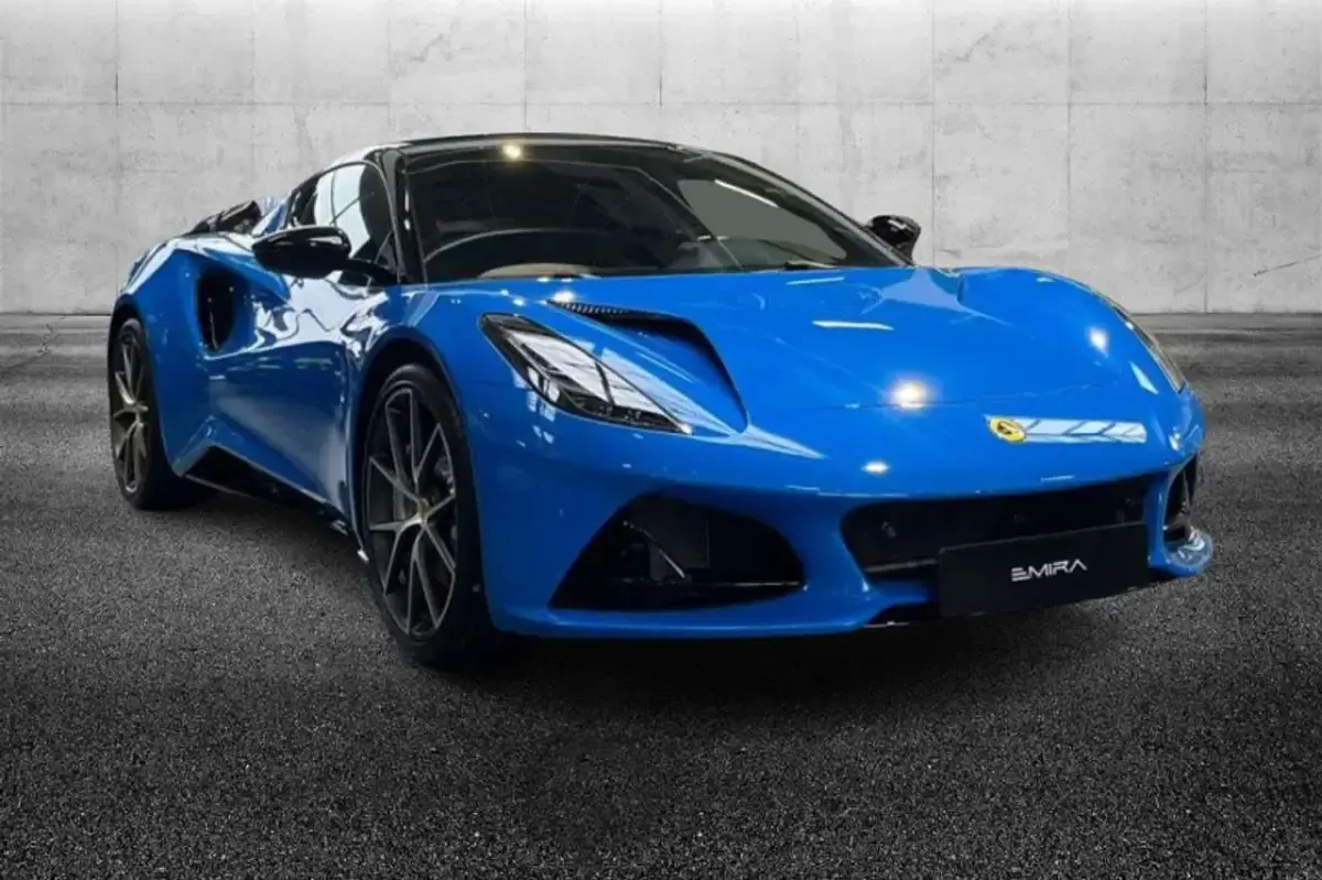 Nuova Lotus Emira 364 CV (267 kW) 2026 Blu/azzurro Coupé