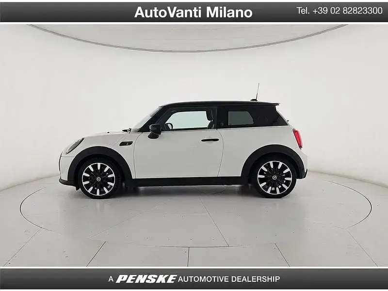 Usata Mini Cooper SE Classic 135 kW (184 CV) 2023 Bianco Utilitaria