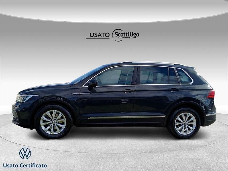 Usata VW Tiguan Life 122 CV (89 kW) 2023 Grigio SUV
