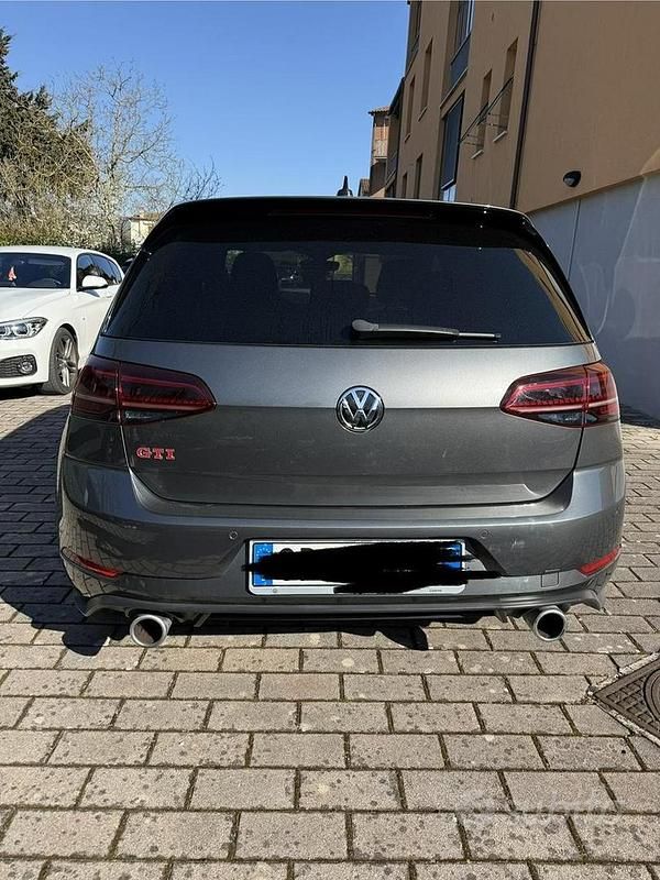 Usata VW Golf VII GTI 245 CV (180 kW) 2019 Grigio Berlina