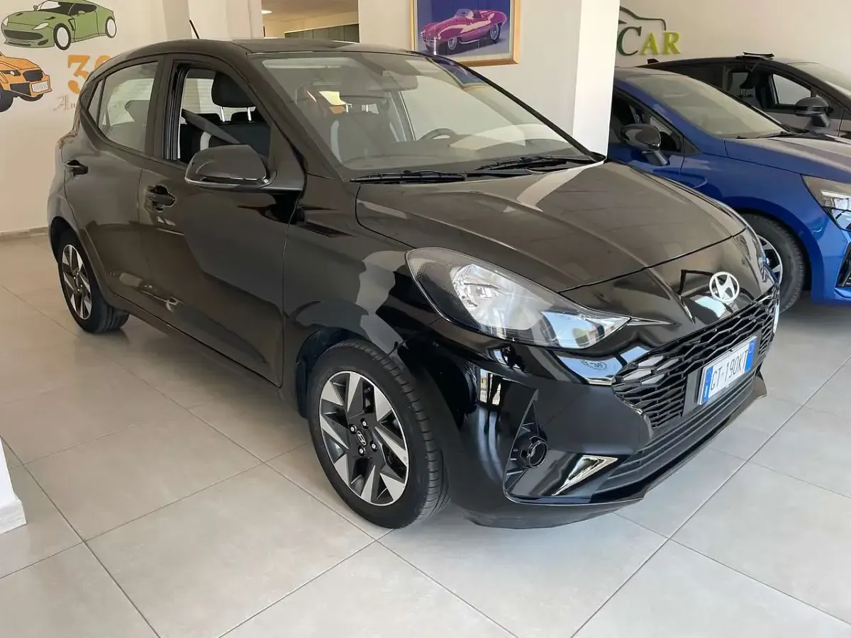 Usata Hyundai i10 Prime 67 CV (49 kW) 2024 Nero Utilitaria