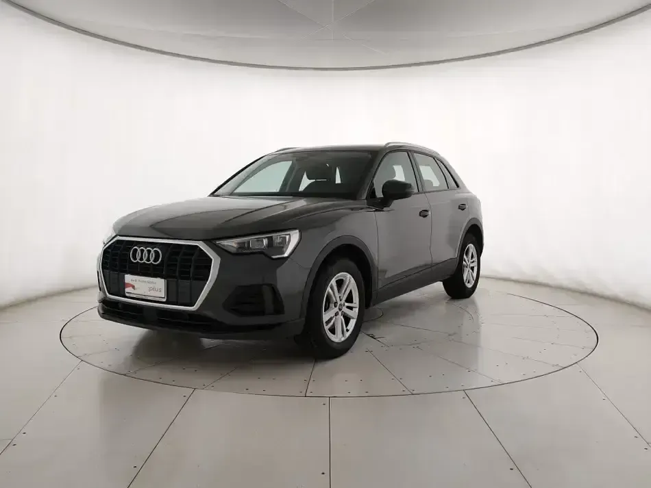 Gebraucht Audi Q3 Comfort 150 PS (110 kW) 2023 SUV