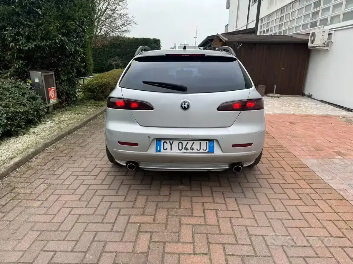 Usata Alfa Romeo 159 Progression 200 CV (147 kW) 2006 Grigio Station wagon