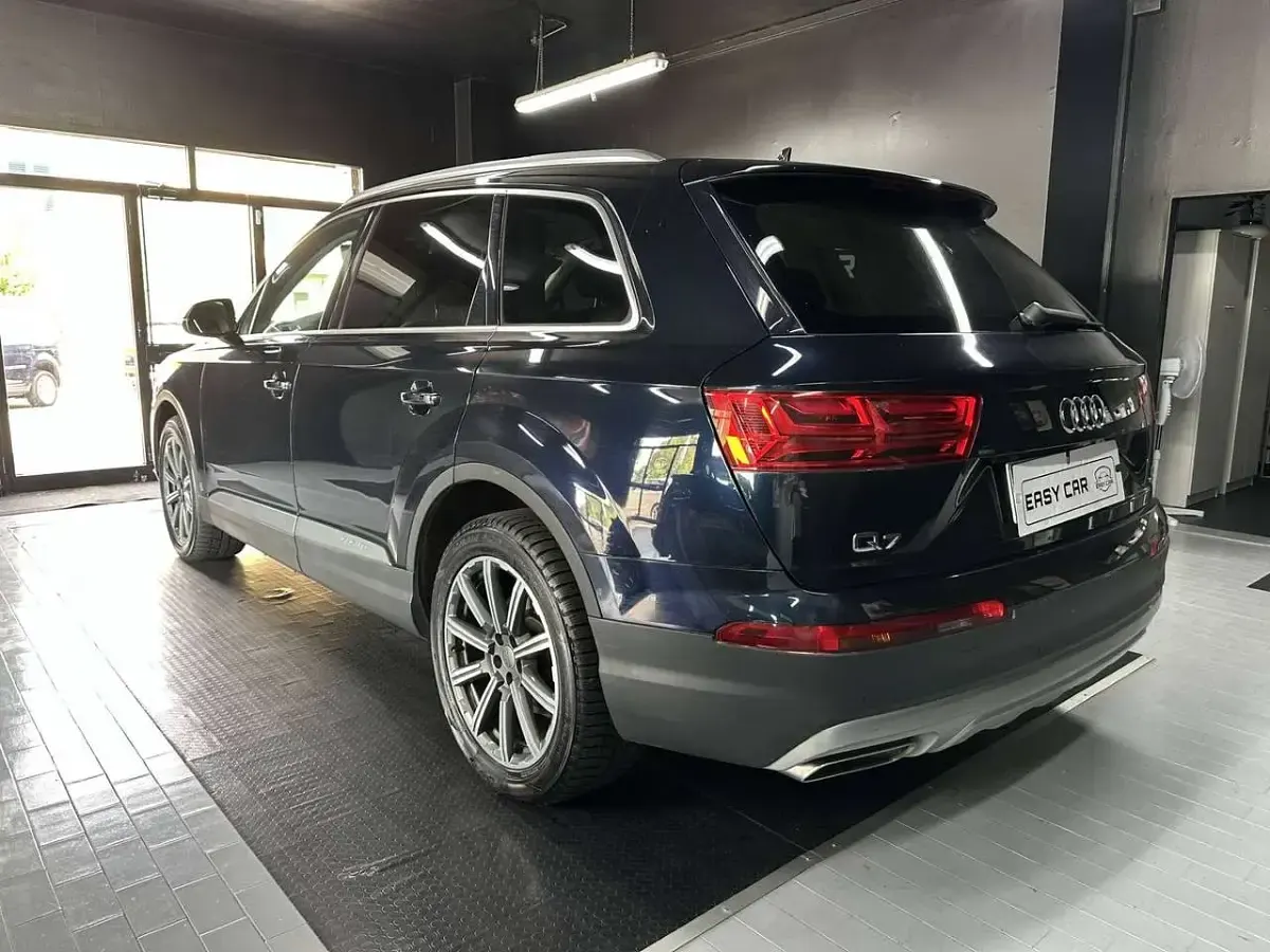 Usata Audi Q7 Business Plus 272 CV (200 kW) 2016 Blu/azzurro SUV