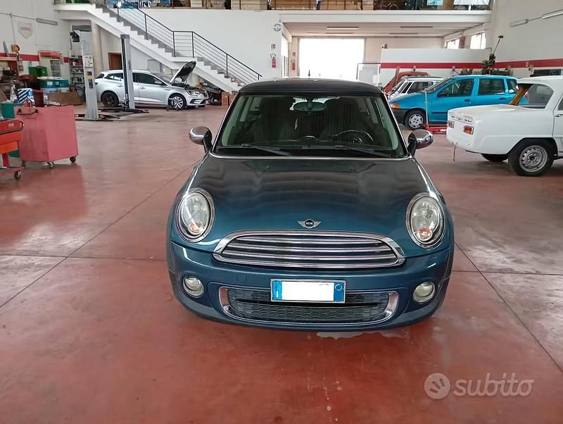 Usata Mini ONE 90 CV (66 kW) 2011 Blu Utilitaria