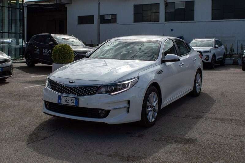 Usata Kia Optima 141 CV (103 kW) 2017 Bianco Berlina