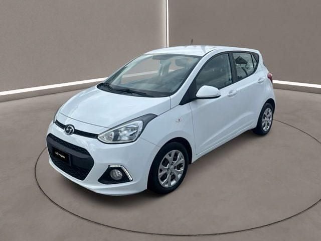Usata Hyundai i10 69 CV (50 kW) 2016 Bianco Utilitaria
