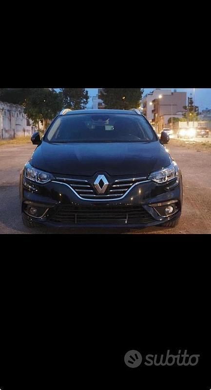 Usata Renault Mégane IV 130 CV (95 kW) 2017 Station wagon