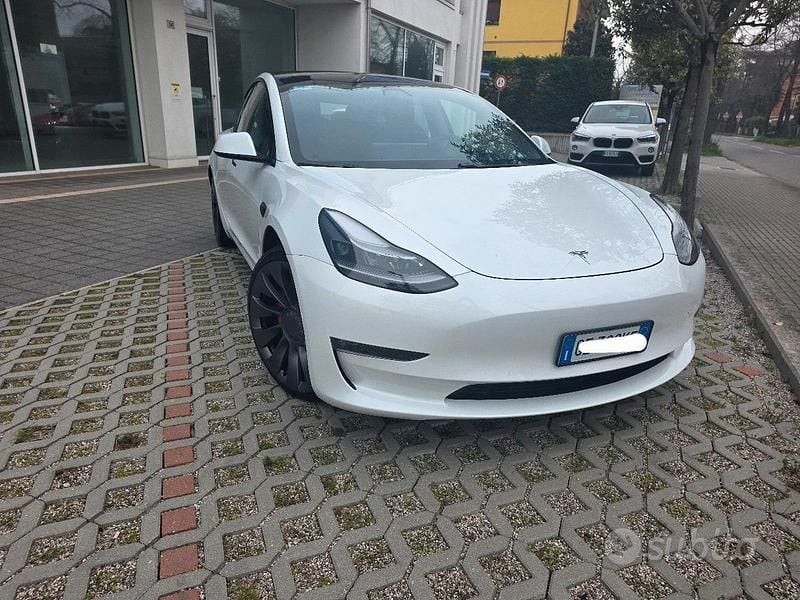 Usata Tesla Model 3 Performance 461 kW (627 CV) 2021 Bianco Berlina