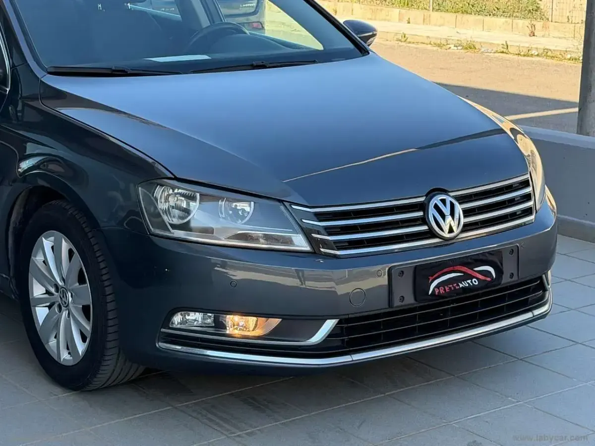 Usata VW Passat Comfortline 140 CV (102 kW) 2014 Grigio Station wagon