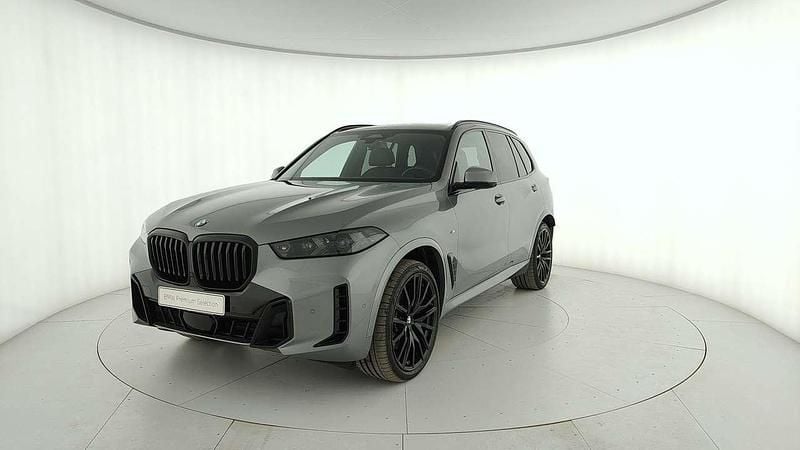 Usata BMW X5 M Sport 352 CV (258 kW) 2024 Grigio SUV