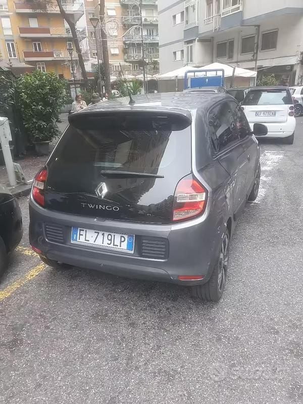 Occasion Renault Twingo 110 PK (80 kW) 2018 Grijs Hatchback