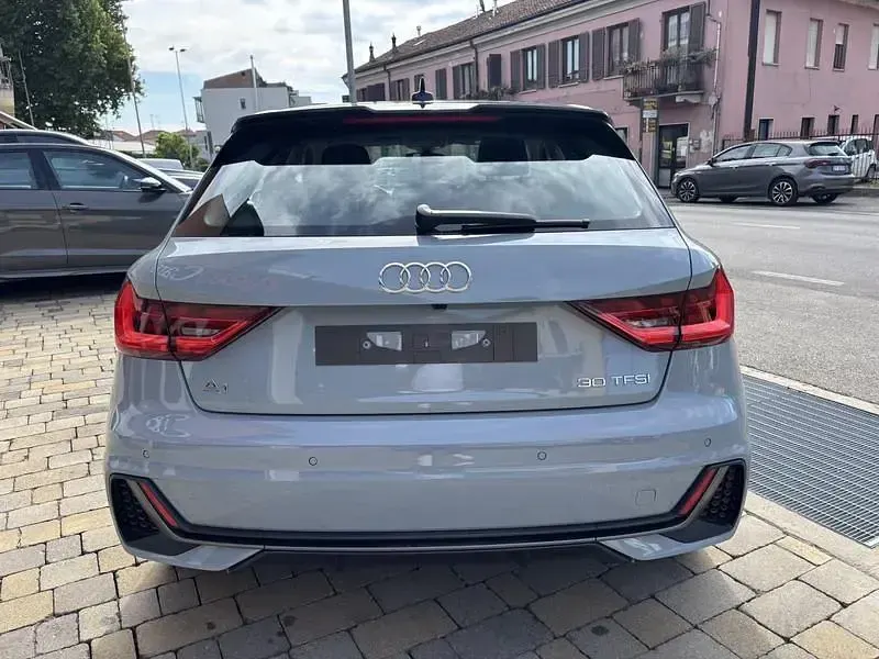 Nuova Audi A1 Sportback S-Line 115 CV (84 kW) 2026 Giallo Utilitaria