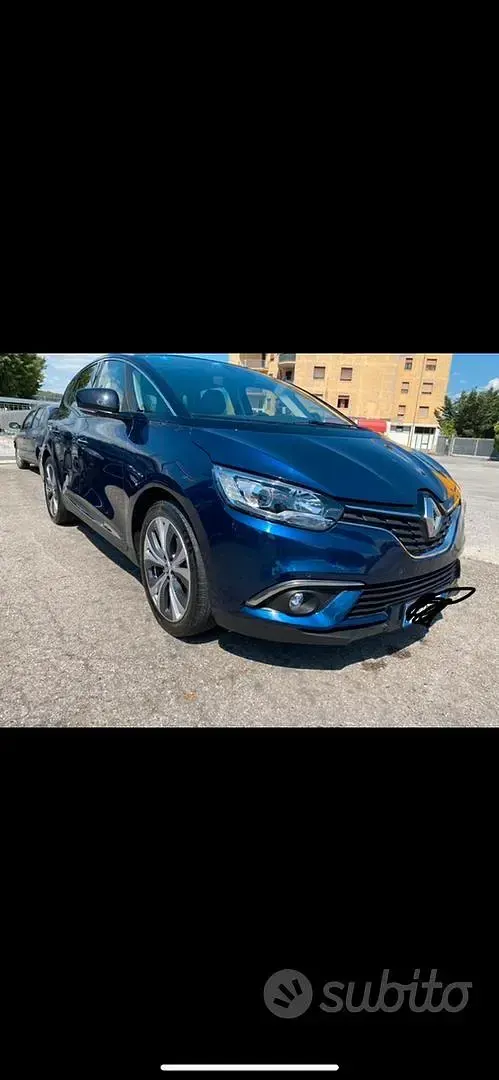 Usata Renault Scénic III 110 CV (80 kW) 2017 Blu Monovolume