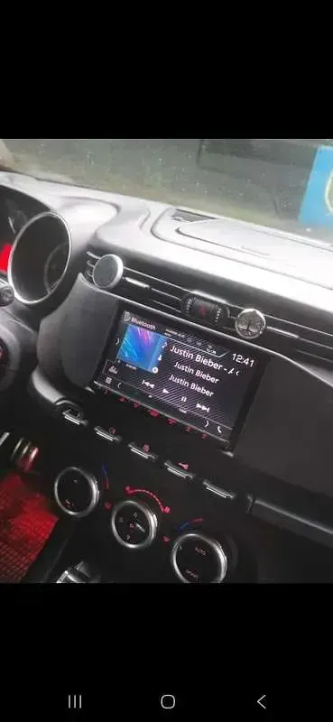 Second-hand Alfa Romeo Giulietta Exclusive 140 CP (102 kW) 2012 Hatchback