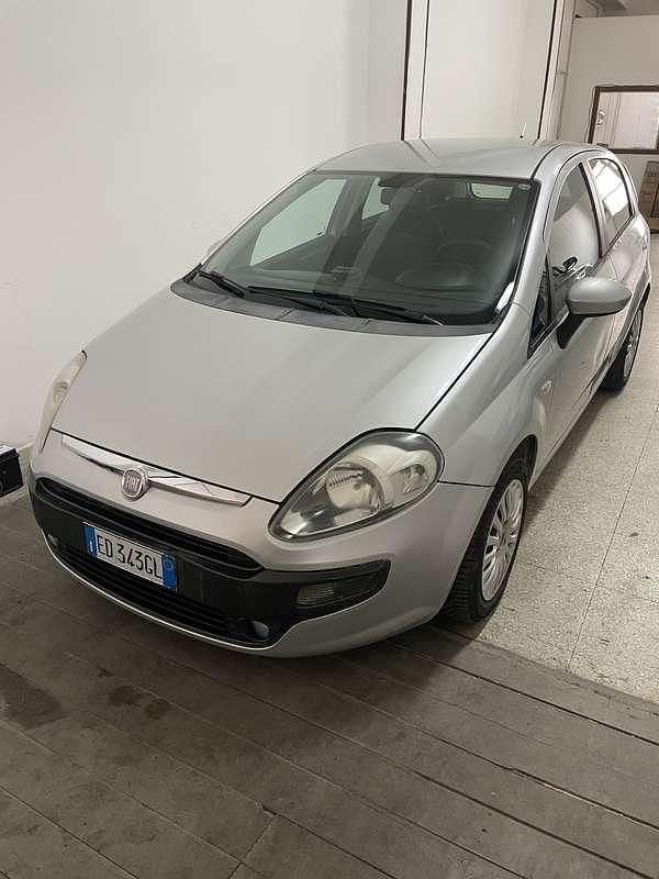 Usata Fiat Punto Evo Dynamic 90 CV (66 kW) 2009 Utilitaria