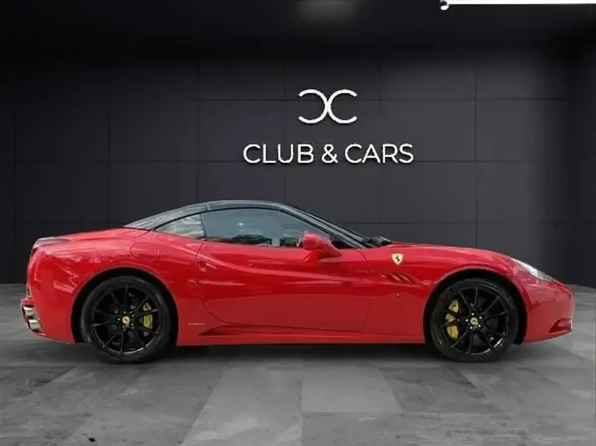 Usata Ferrari California 460 CV (338 kW) 2011 Other Cabrio