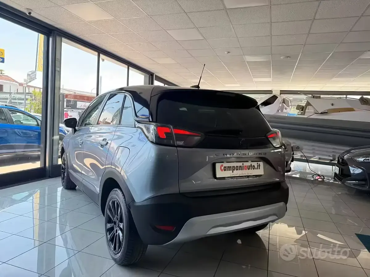 Usata Opel Crossland X Edition 120 CV (88 kW) 2021 Grigio SUV