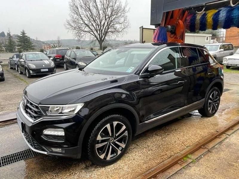 Usata VW T-Roc Advance 116 CV (85 kW) 2021 Nero SUV