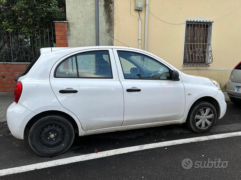 Usata Nissan Micra Acenta 80 CV (58 kW) 2017 Bianco Berlina