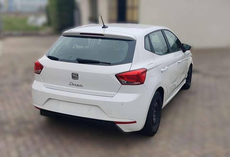 Usata Seat Ibiza Style 80 CV (58 kW) 2021 Bianco Utilitaria