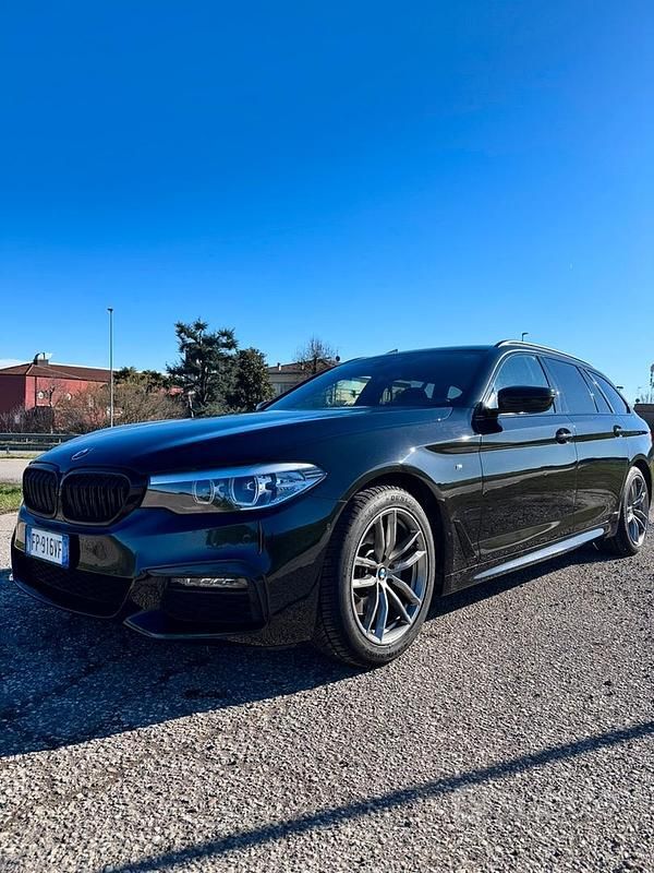 Usata BMW 518 M Sport 150 CV (110 kW) 2018 Nero Station wagon