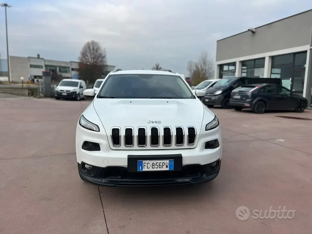 Usata Jeep Cherokee Limited 140 CV (102 kW) 2016 Bianco SUV