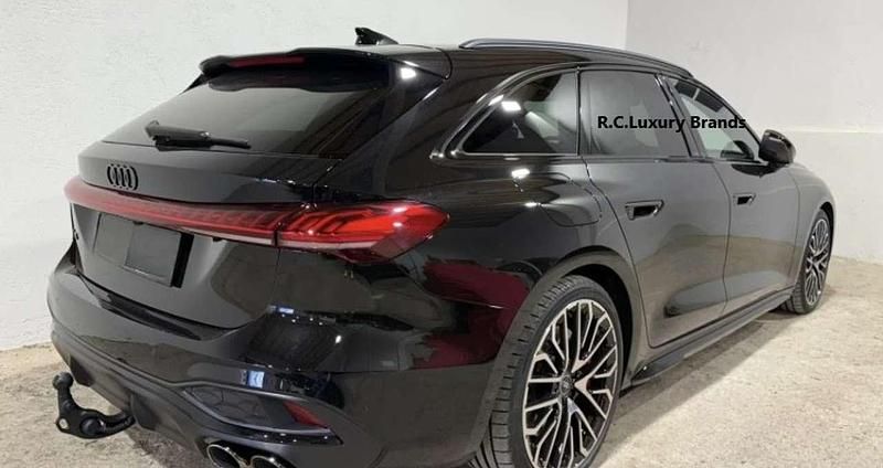 Nuova Audi S5 Ambiente 367 CV (269 kW) 2026 Mythos Station wagon