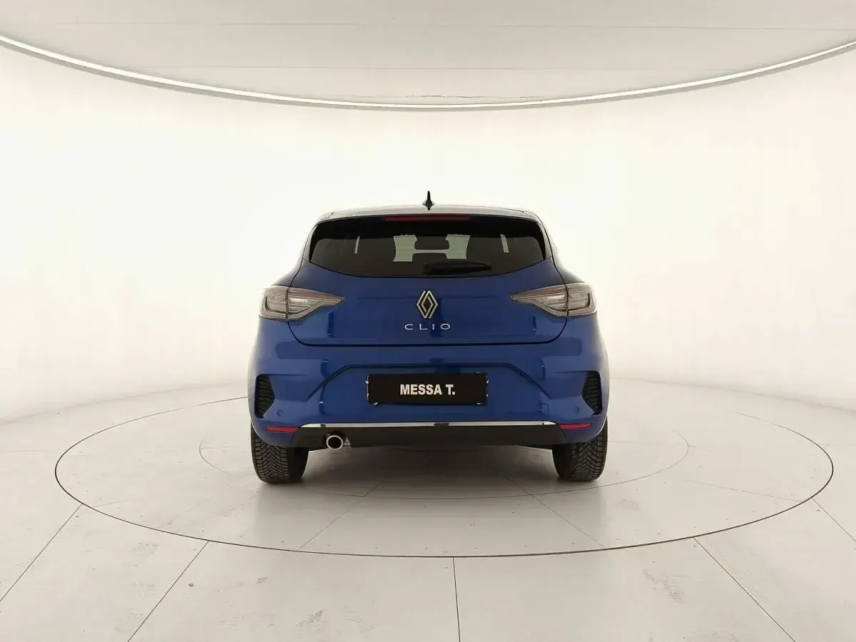 Usata Renault Clio Techno 91 CV (66 kW) 2025 Blu iron Utilitaria