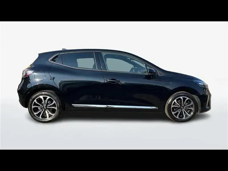 Usata Renault Clio Techno 90 CV (66 kW) 2025 Nero Utilitaria