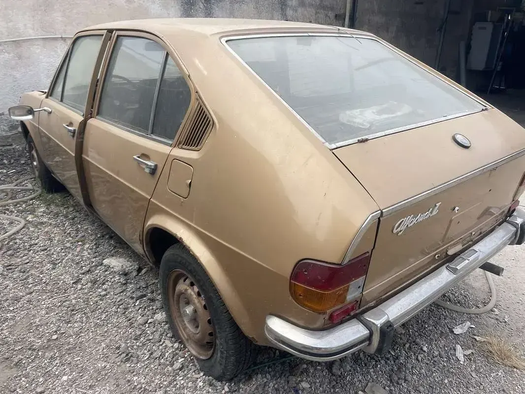 Usata Alfa Romeo Alfasud 63 CV (46 kW) 1975 Utilitaria