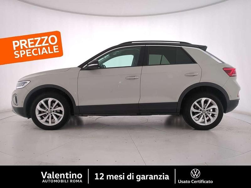 Usata VW T-Roc Life 116 CV (85 kW) 2023 Grigio SUV