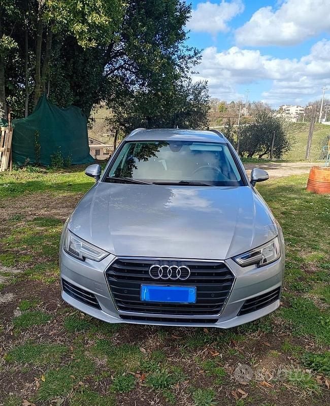 Usata Audi A4 Business 190 CV (139 kW) 2017 Station wagon