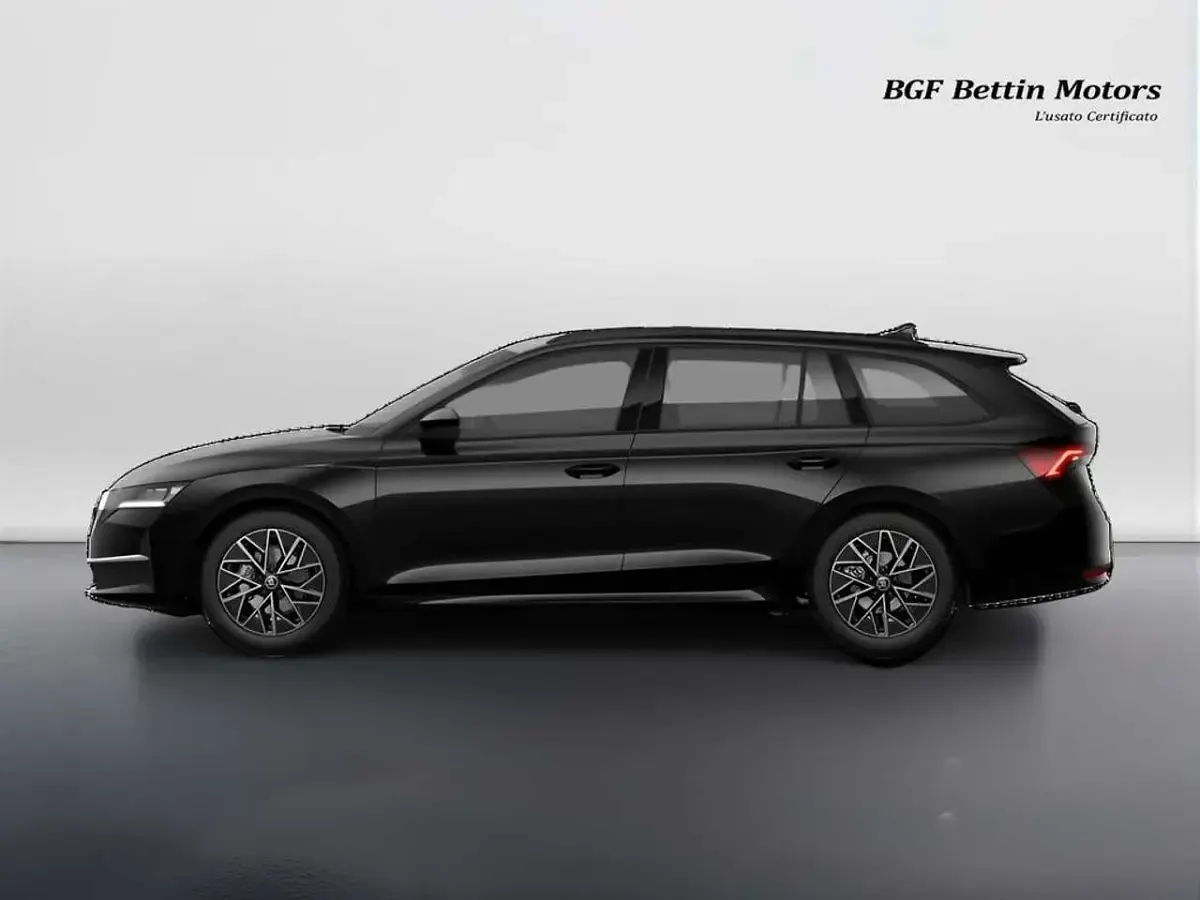 Nuova Skoda Octavia Selection 116 CV (85 kW) 2026 Nero tulipano perlato Station wagon