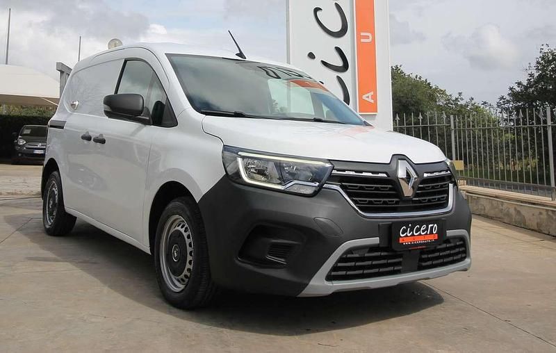 Usata Renault Kangoo Edition One 95 CV (69 kW) 2022 Bianco Monovolume