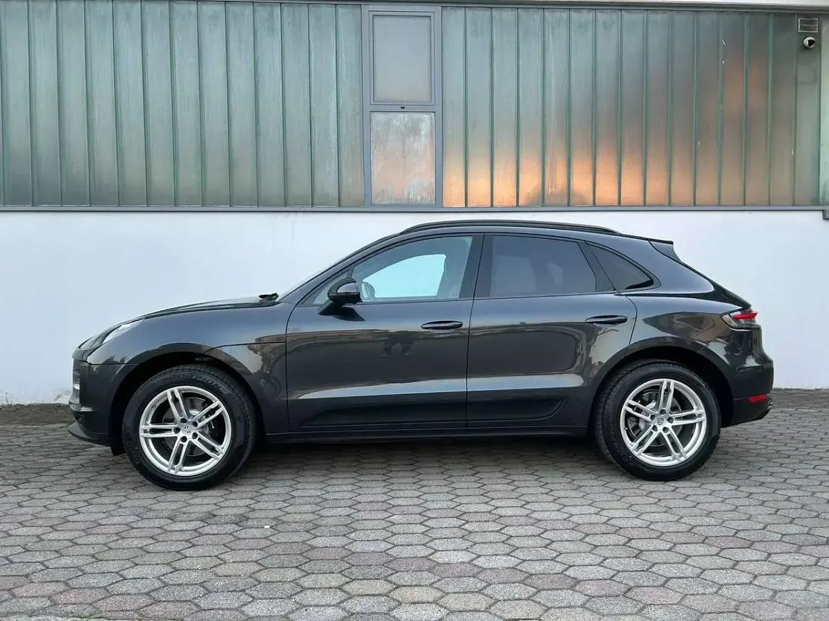 Usata Porsche Macan 245 CV (180 kW) 2019 Grigio SUV