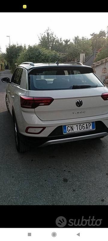 Usata VW T-Roc 110 CV (80 kW) 2023 SUV
