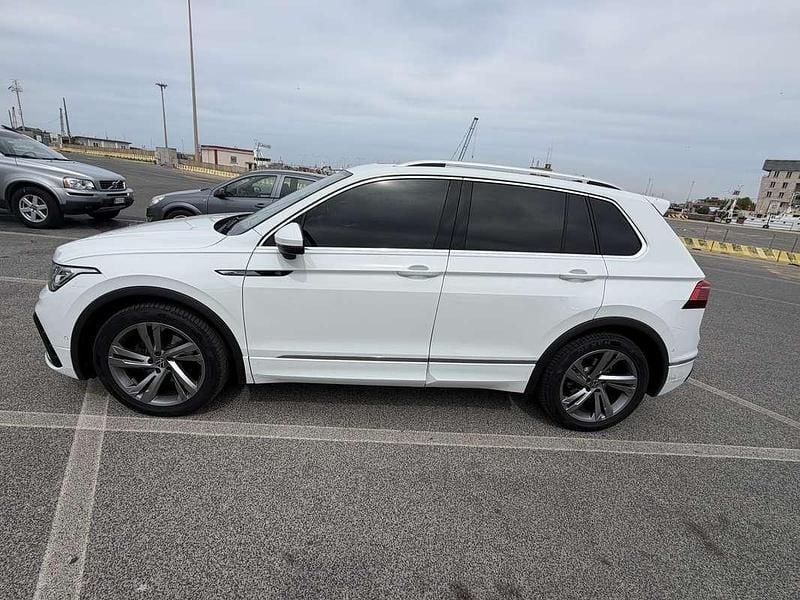 Begagnad VW Tiguan Allspace Advance 150 HK (110 kW) 2021 SUV