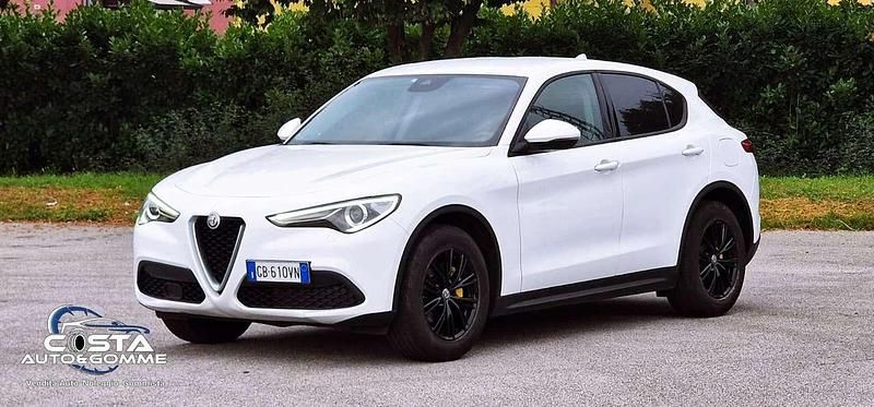 Usata Alfa Romeo Stelvio Super 160 CV (117 kW) 2020 Bianco SUV
