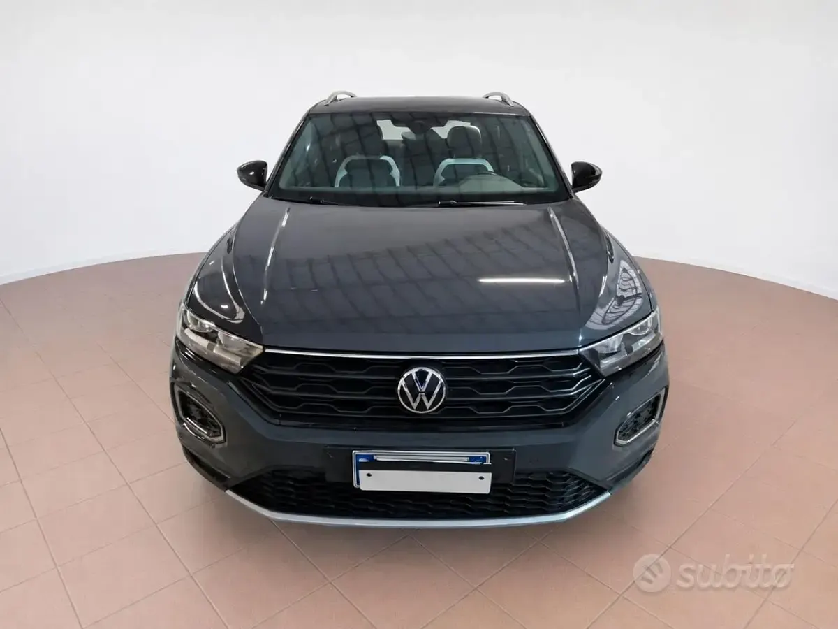 Usata VW T-Roc Advance 150 CV (110 kW) 2021 Blu SUV